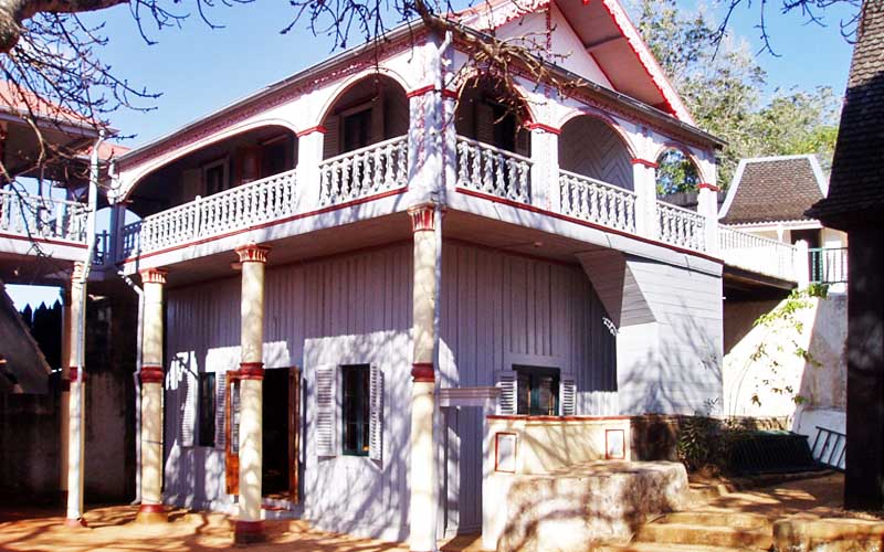 Ambohimanga Palace s